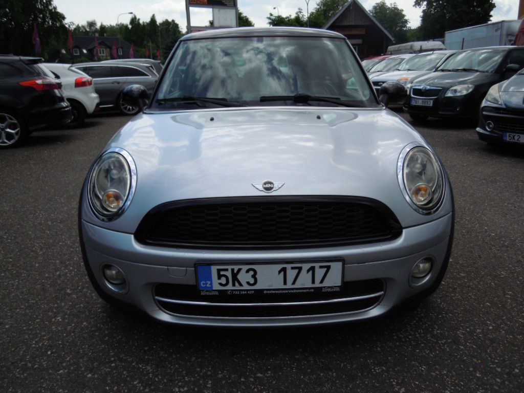 Mini Cooper 1.6D 80kw(109hp) r.v.9/2010 pěkný stav - 2