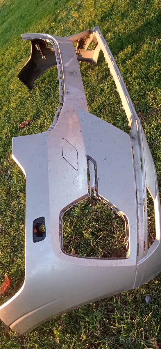 Přední nárazník Volvo XC60II - 2