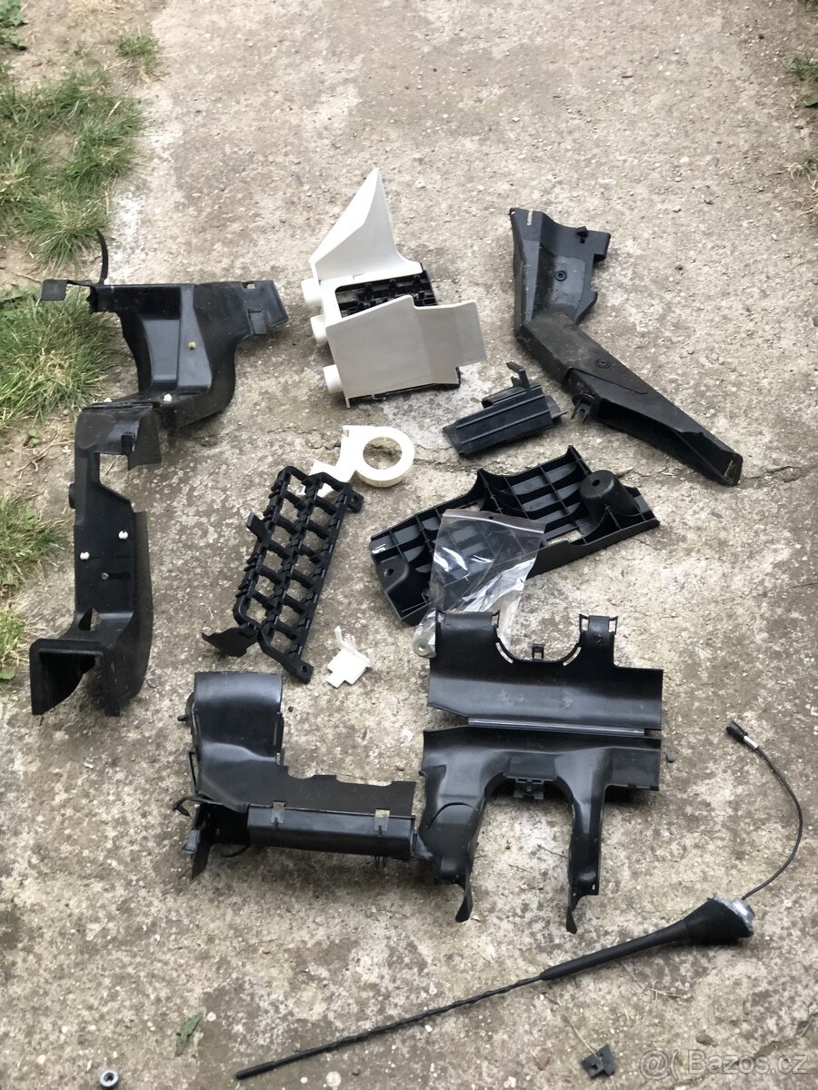 náhradní dily vw golf 4 cena dohodou - 2