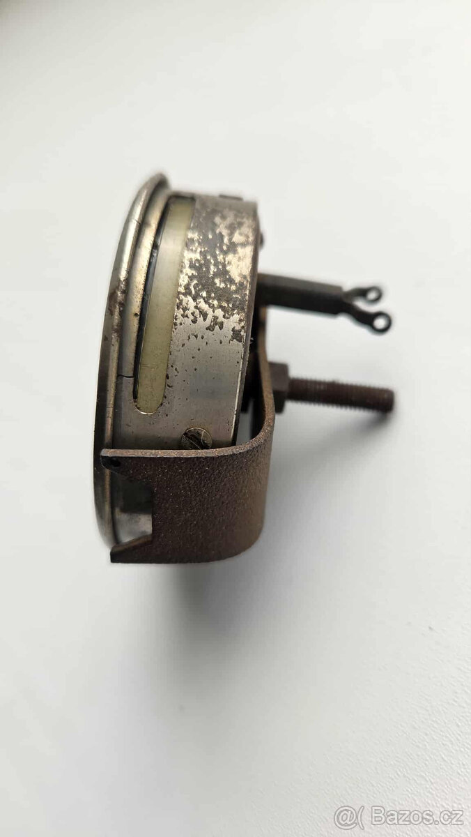 Palivoměr VDO pro PRAGA - 2