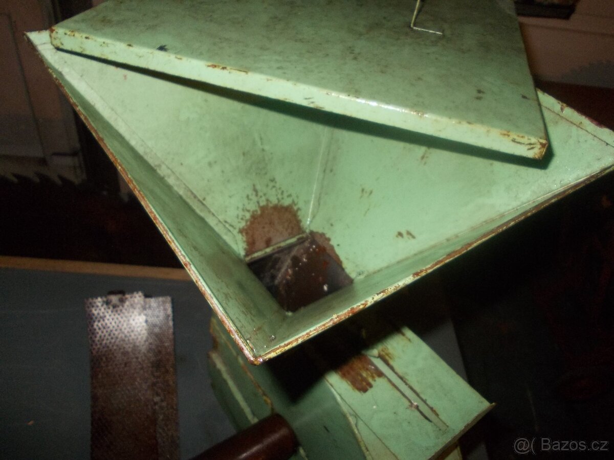 Šroťák, drtič, cirkulárka - 2