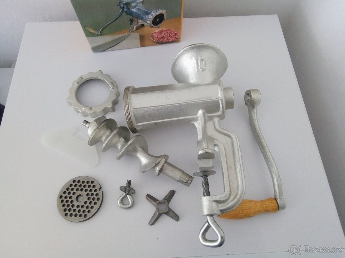Mlýnek na maso - 2