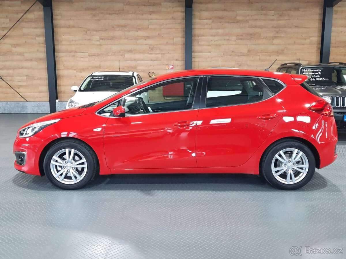Kia Cee´d 1.6 GDi Silver - 2