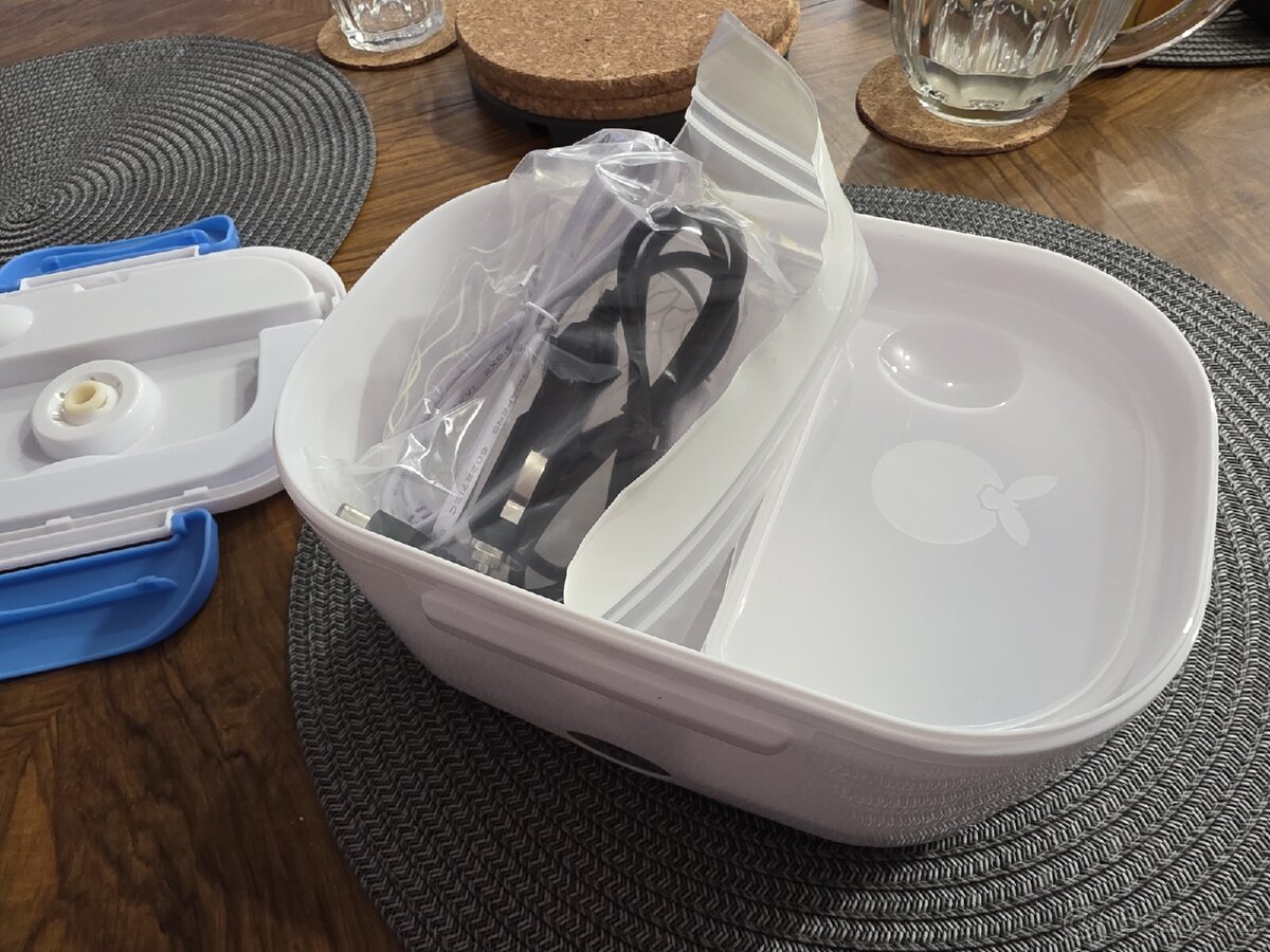 Lunchbox - 2