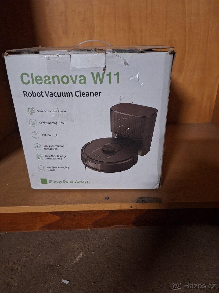 Robotický vysavač Cleanova W11 - 2