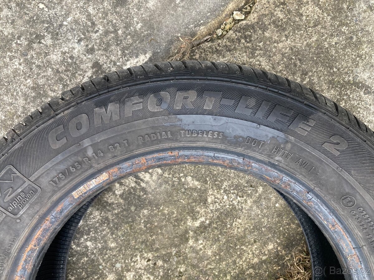 Prodám letní pneumatiky Semperit Comfort Life2 175/65 R14 - 2
