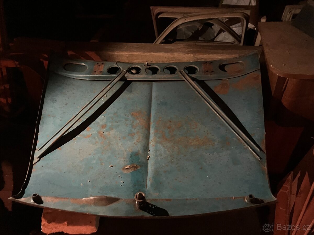 Škoda 1202 STW, Pick-up kapota, stejšn - 2