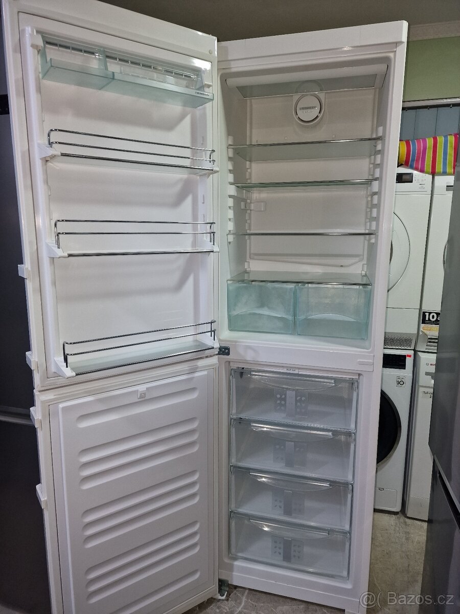 Lednička Liebherr NO FROST - 2