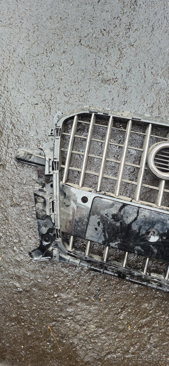 Maska mrizka gril audi q5 8r - 2