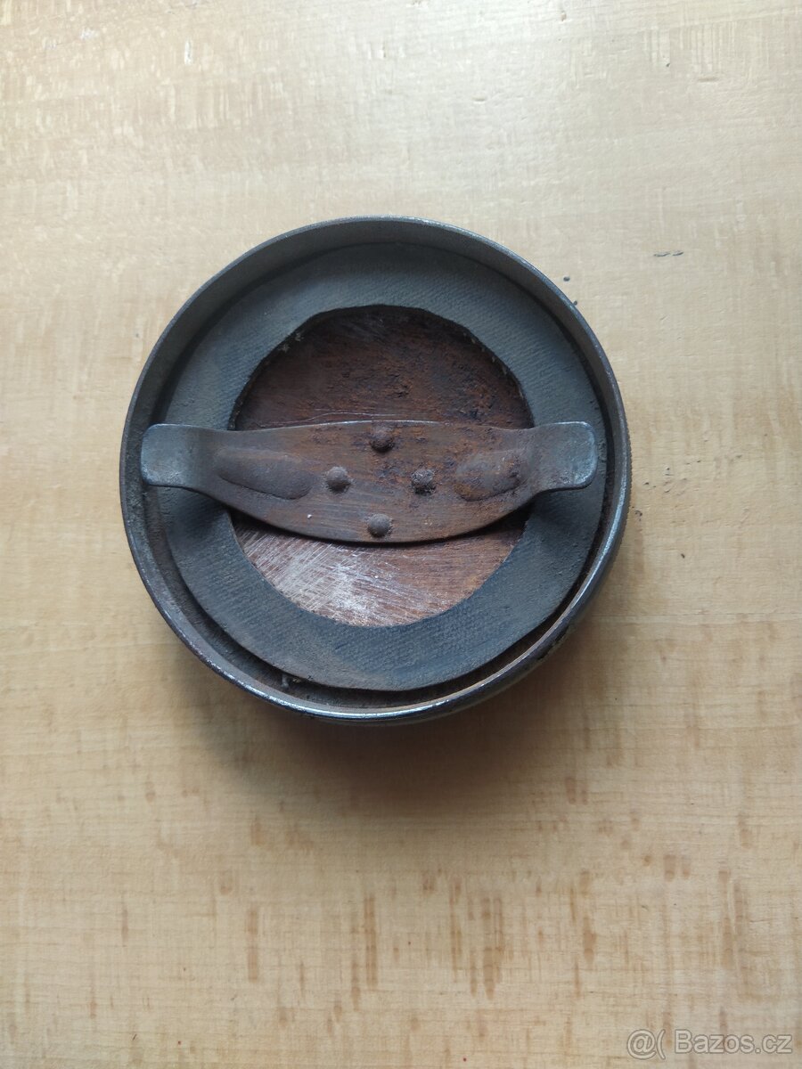 Víčko nádrže - 2