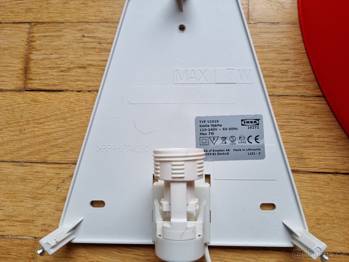 IKEA dětská lampička červené srdce - 2