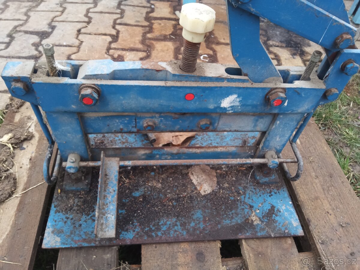 Lamačka štipačka dlažby - 2