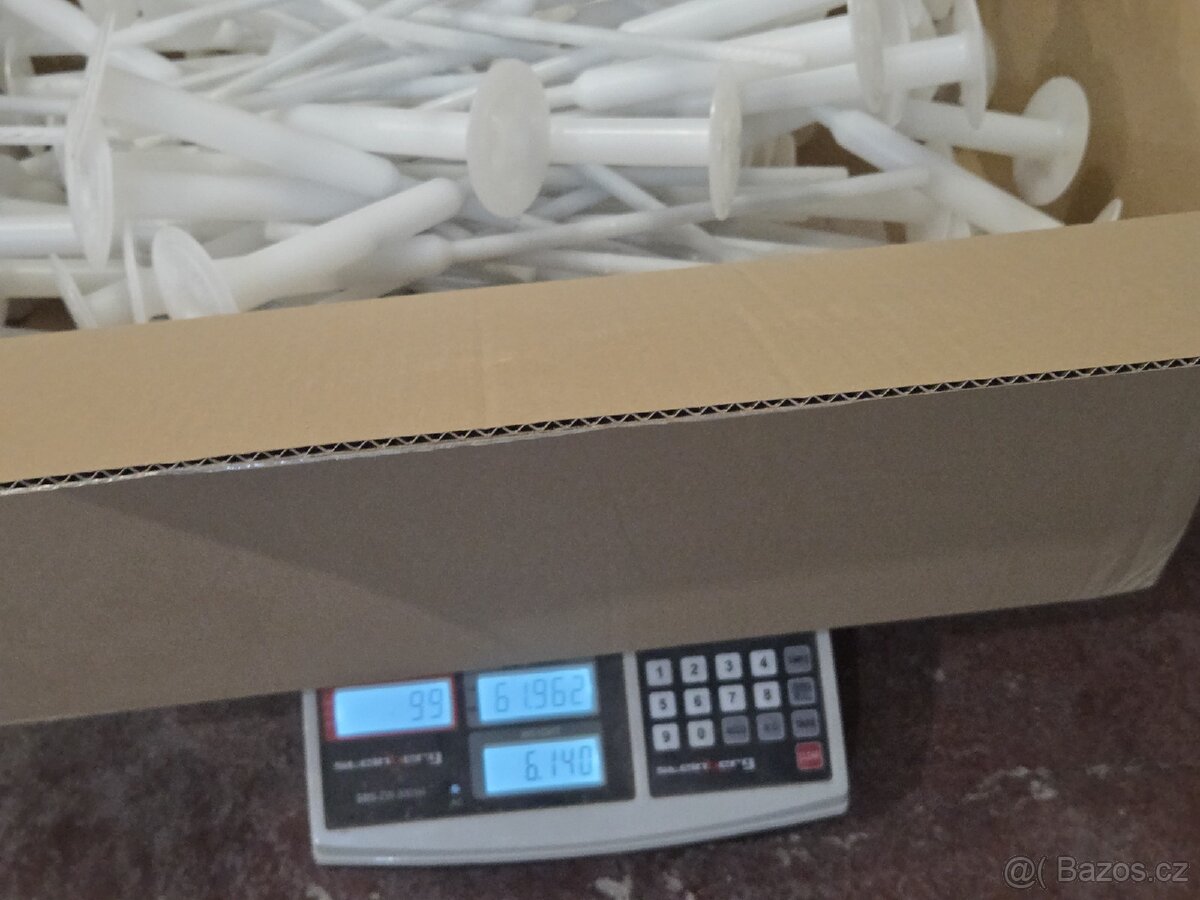 Hmoždinka 8x235 mm - 2