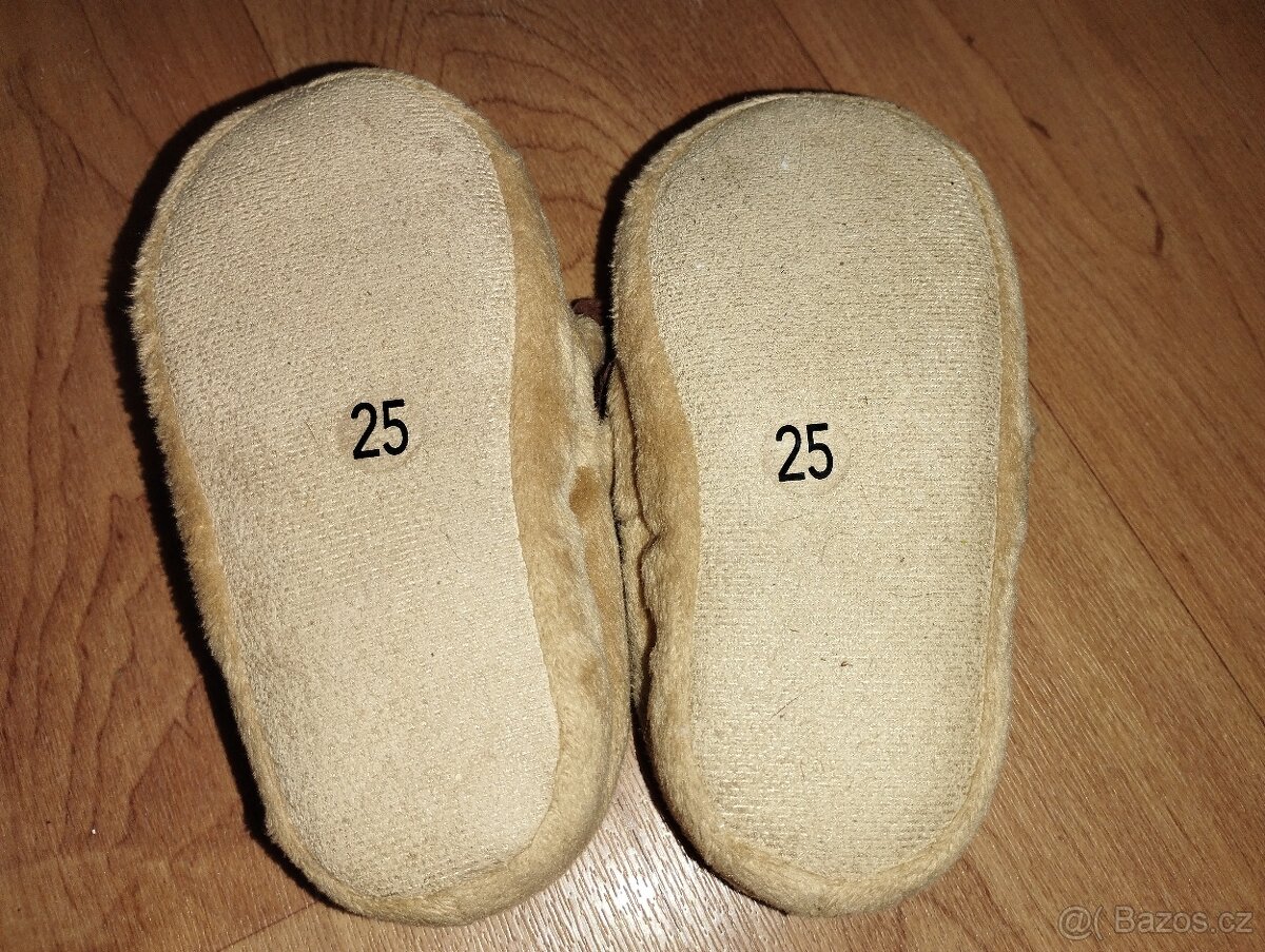 Dětské vánoční bačkůrky - 2