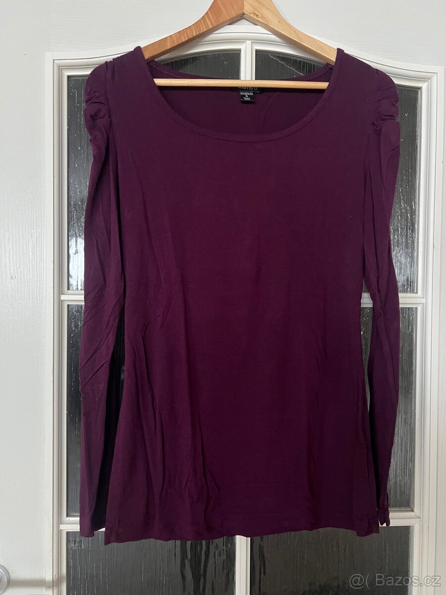 Tmavě fialové triko Amisu - 2