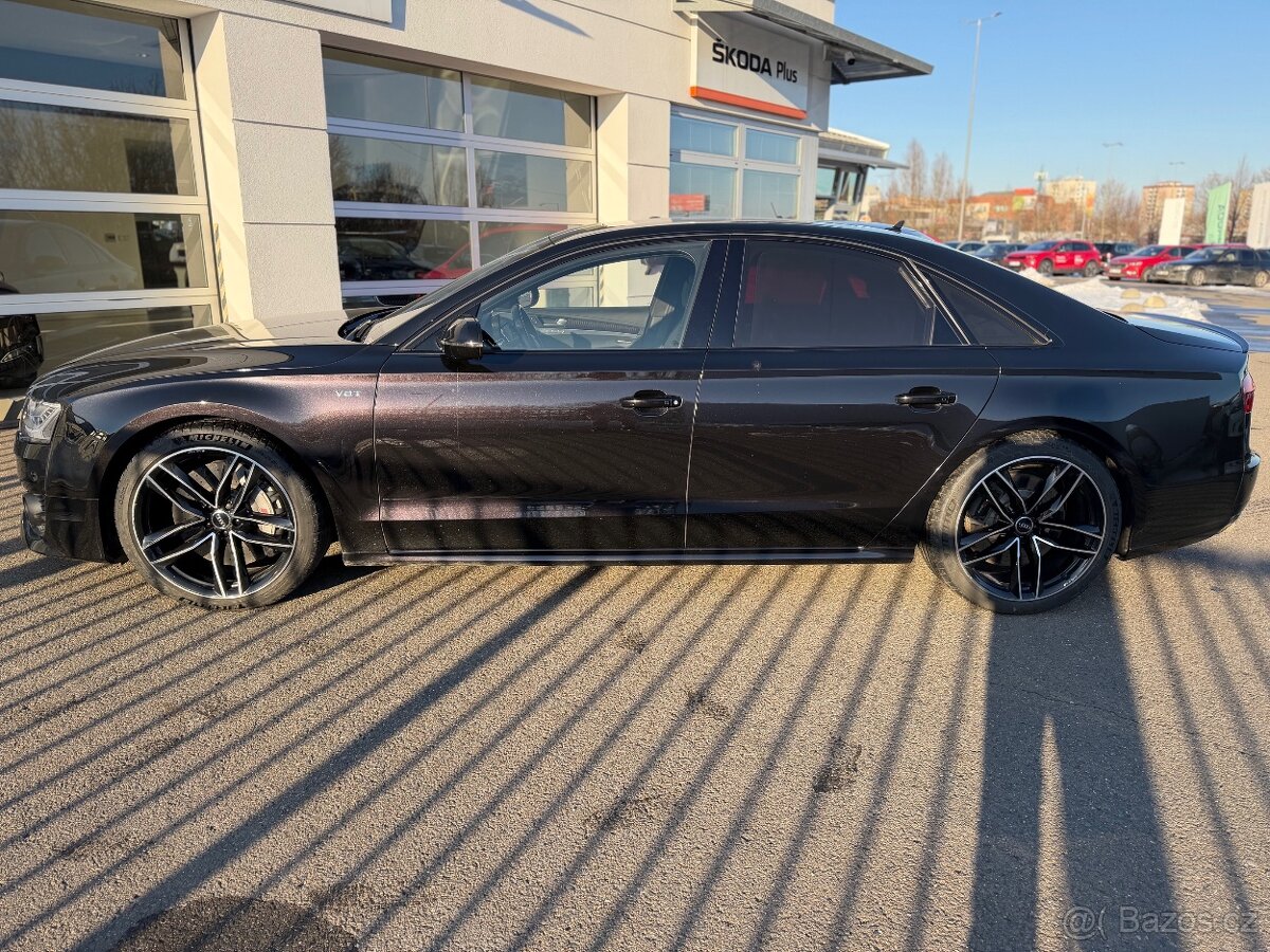 S8+ 605 PS max výbava po servisu 2x sada kol - 2