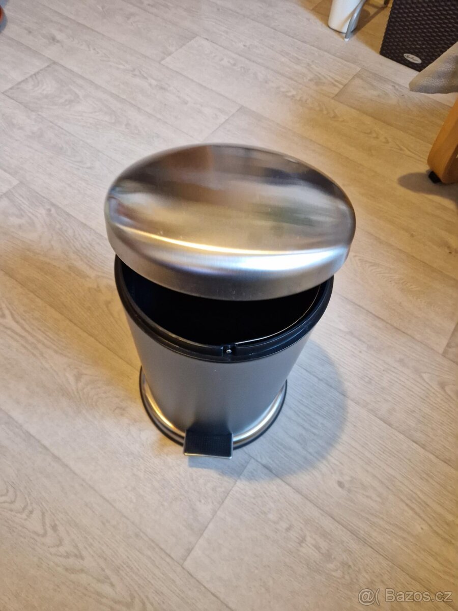 Odpadkový koš plechový z IKEA - 2