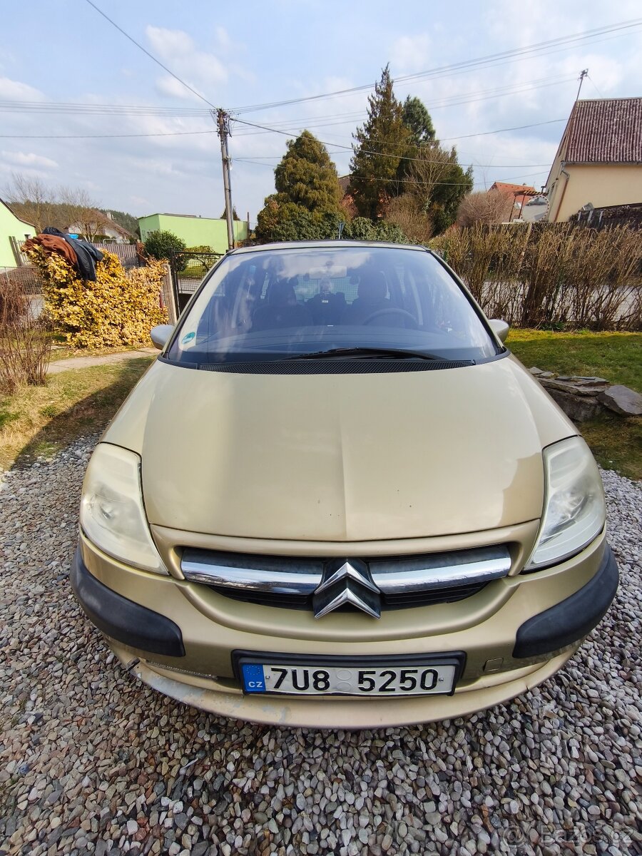 Citroen C8 - 2