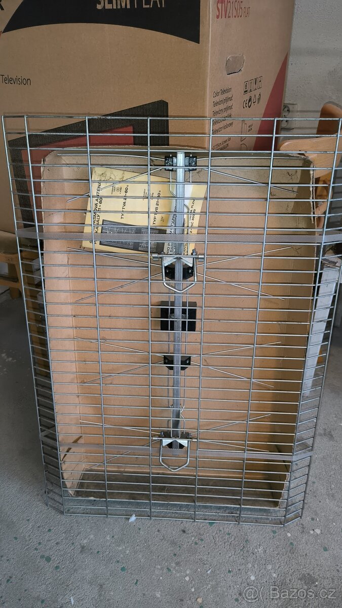 Retro TV Anténa - síto - 2