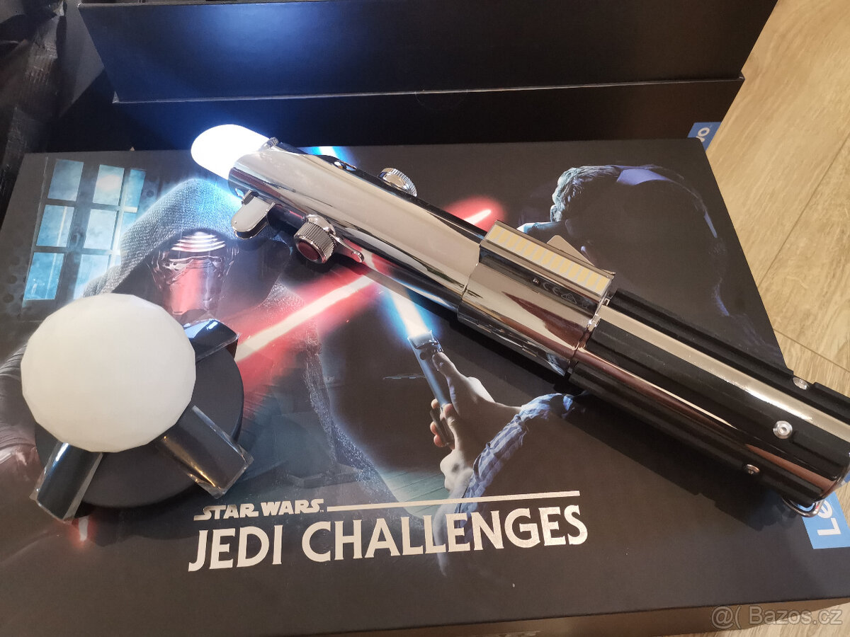 Lenovo Star Wars Jedi Challenges AR headset - 2