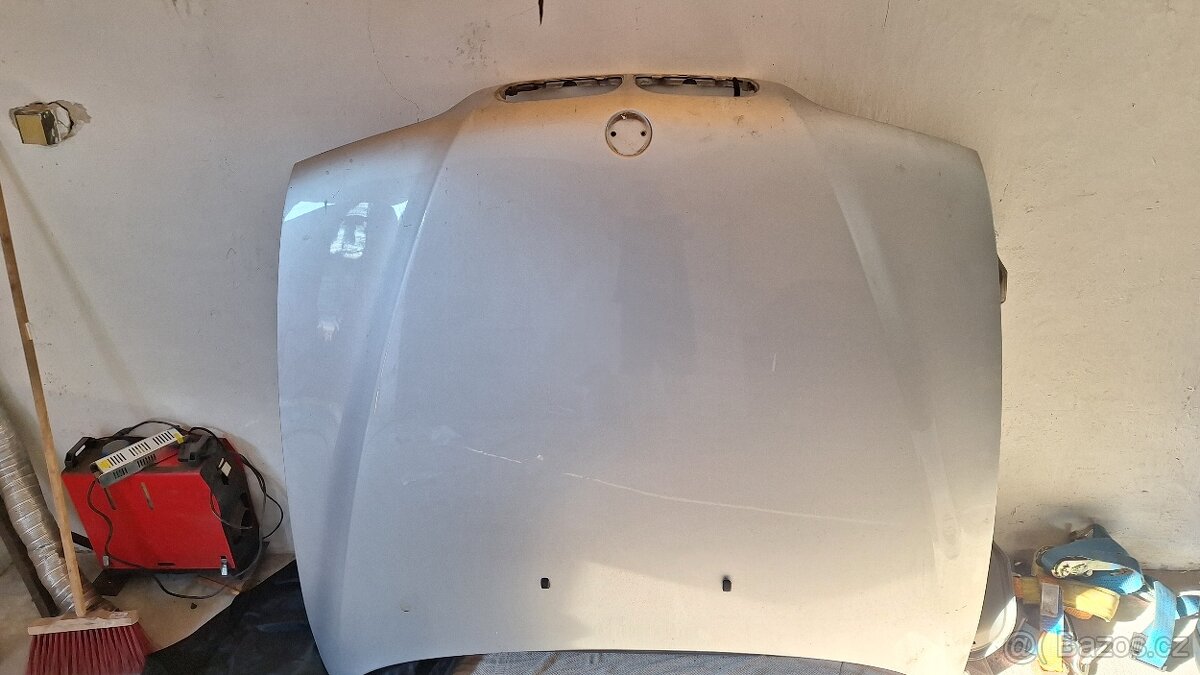 Predni kapota BMW E39 - 2
