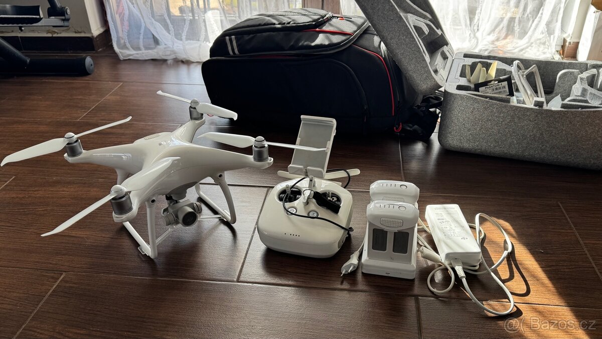 DJI phantom 4 komplet + batoh - 2