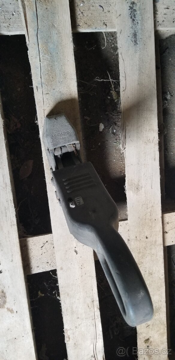 Přívěsný kloub - 2