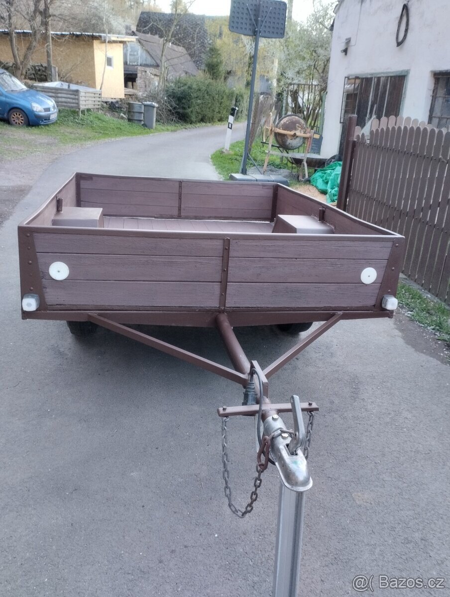 přívěsný vozík - 2