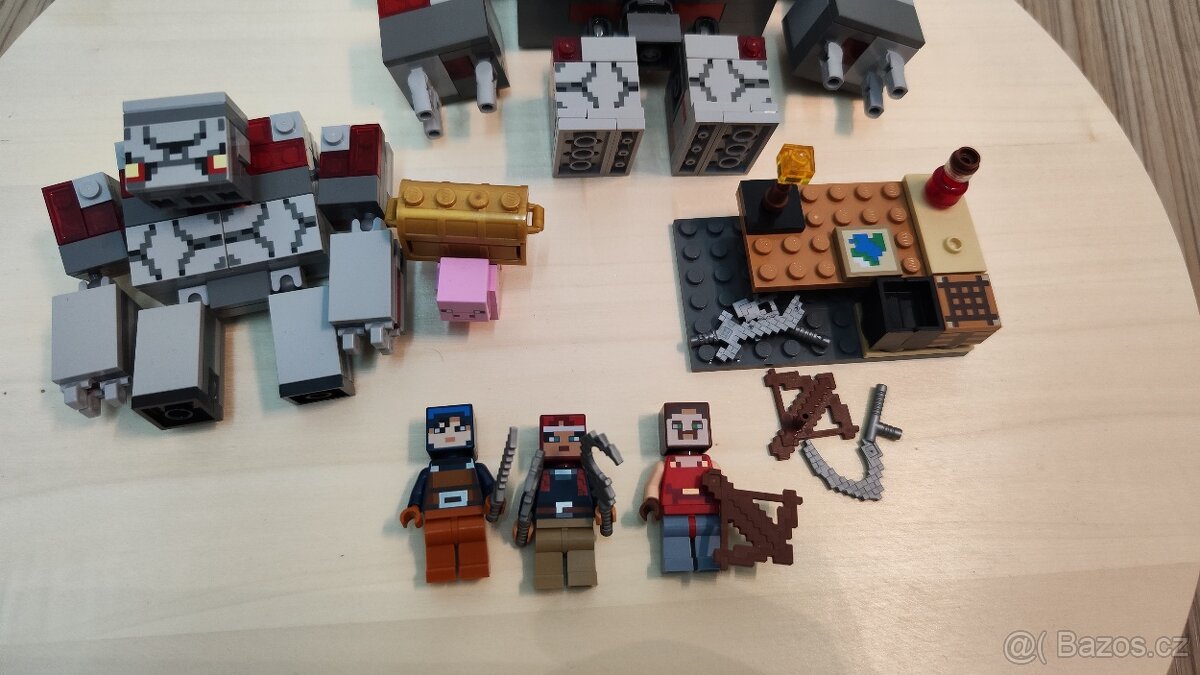 Lego Minecraft 21163 - 2