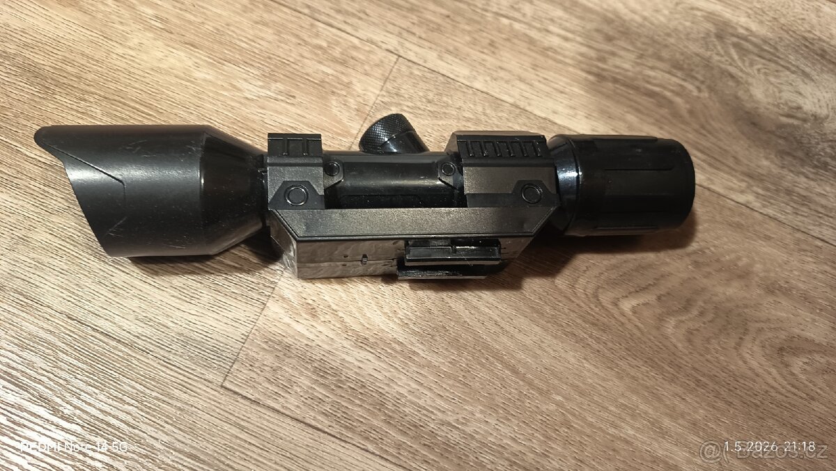 Nerf zaměřovač - 2