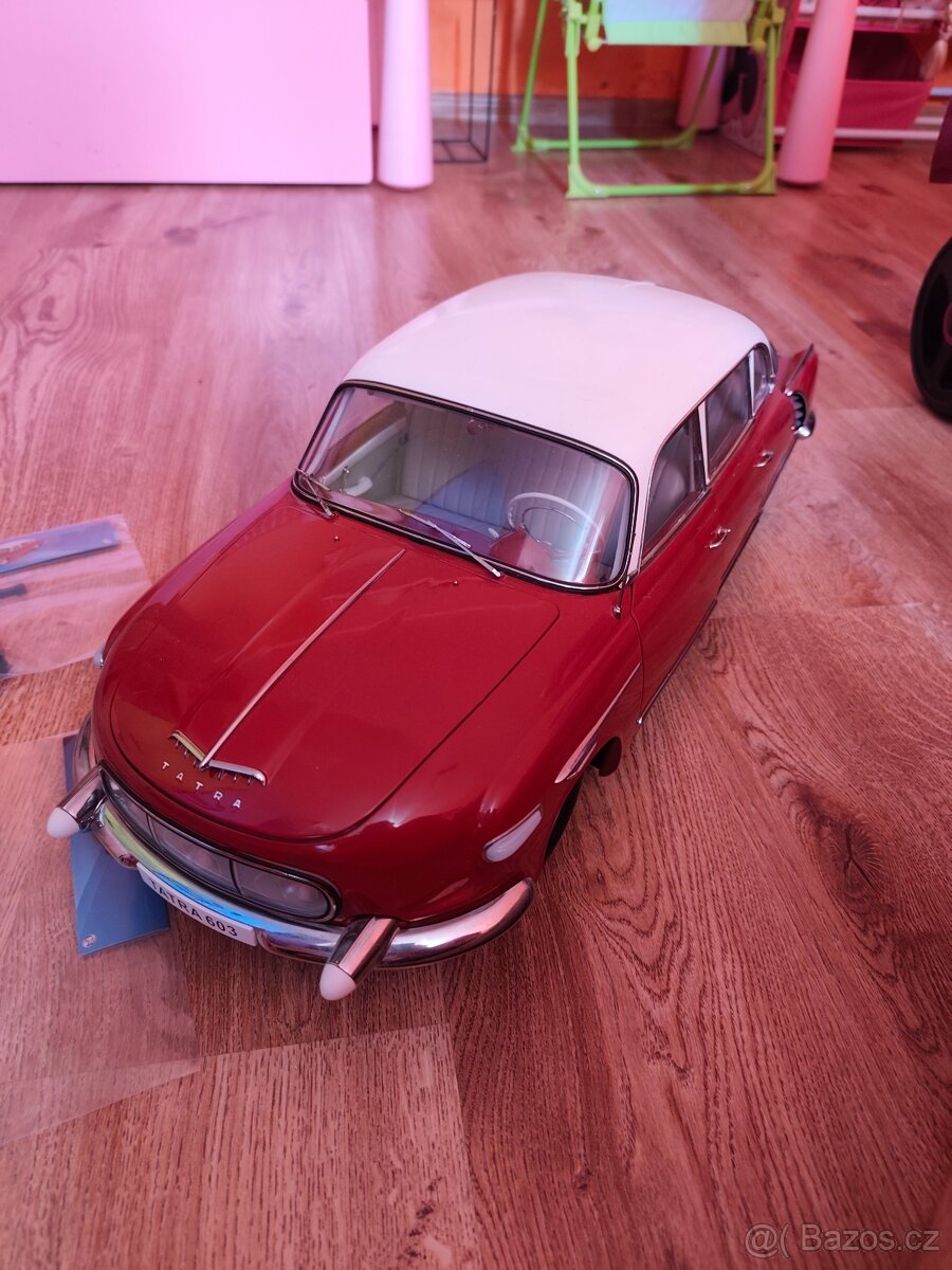 Tatra 603 1:8 Deagostiny - 2