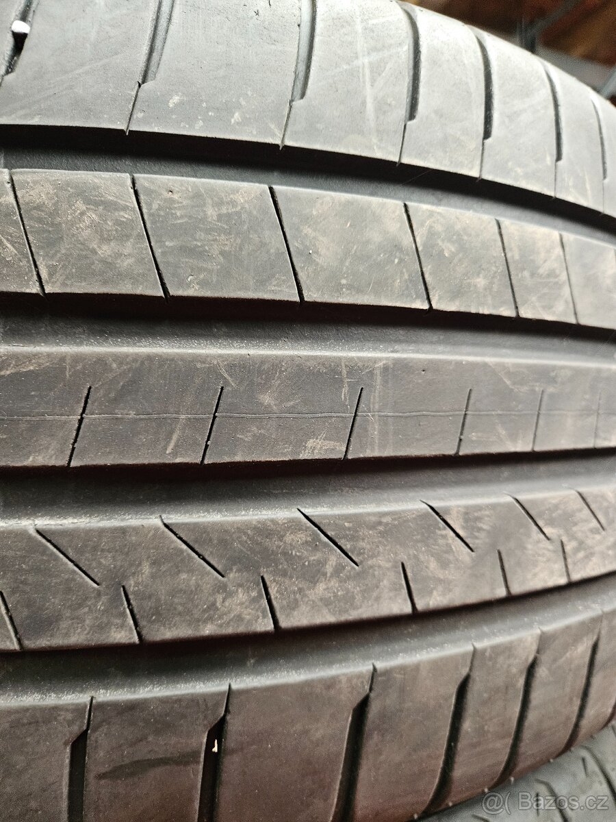285/40R21 109Y XL P-Zero (PZ4) PIRELLI - 2