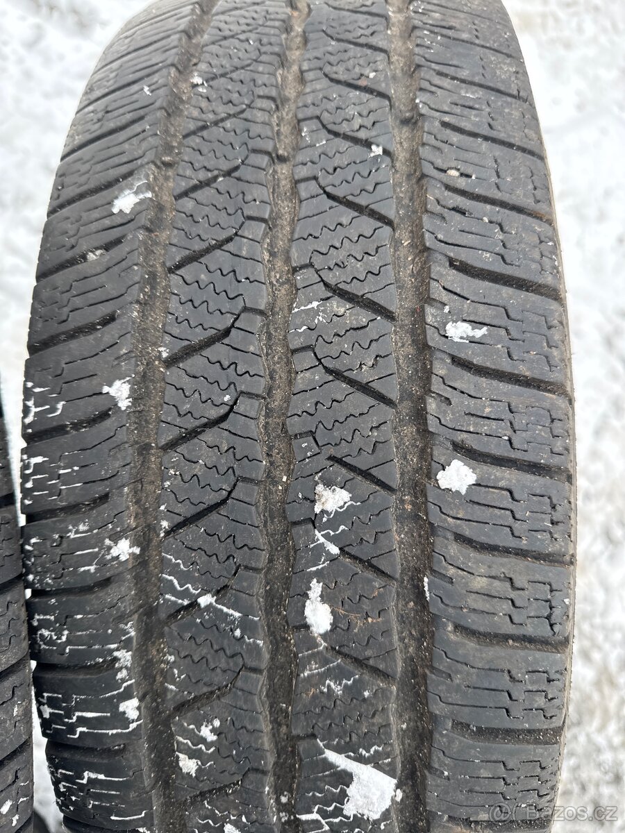 205/65 R16 C Continental - 2