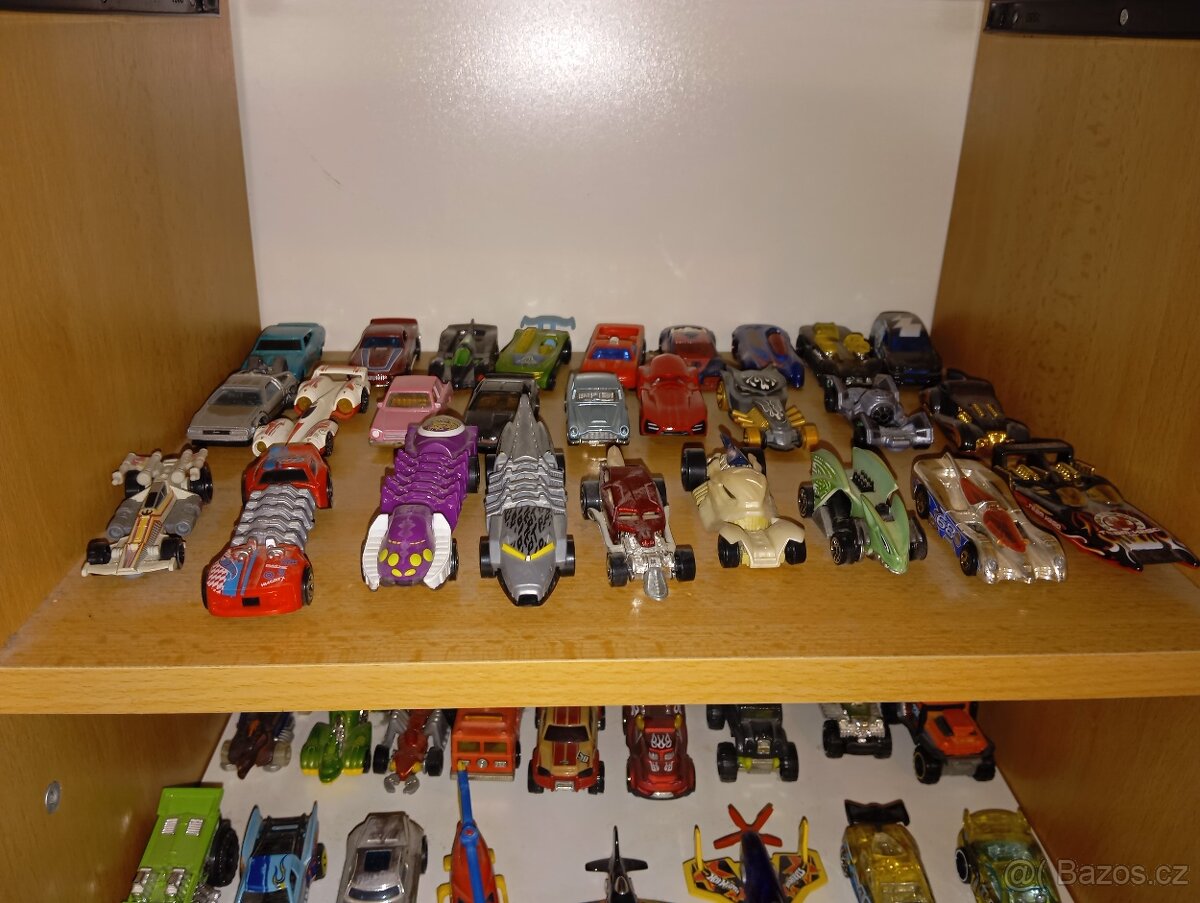 Hot Wheels - 2