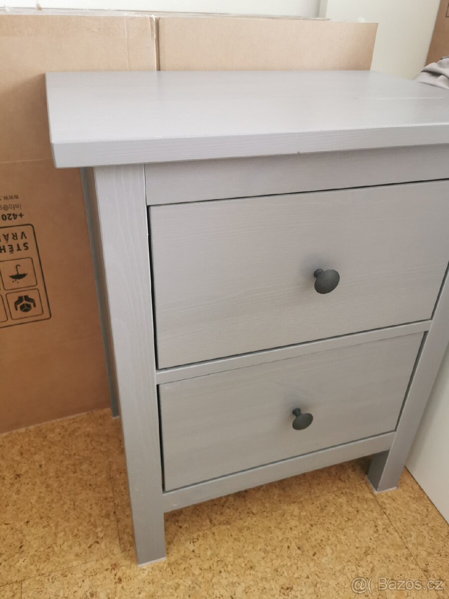 2x Noční stolky IKEA HEMNES - 2