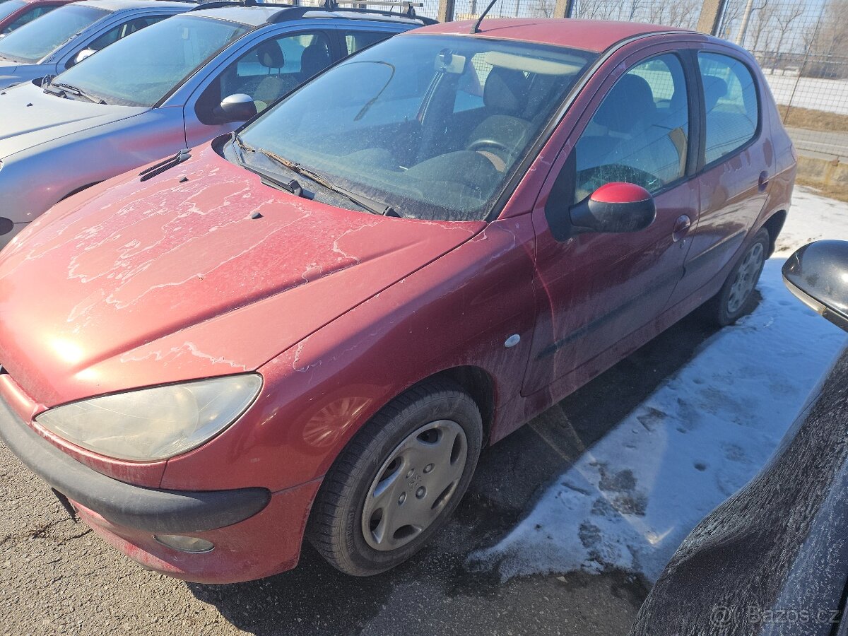 Peugeot 206 1.4HDI 5 dveří r.v.2003 - 2