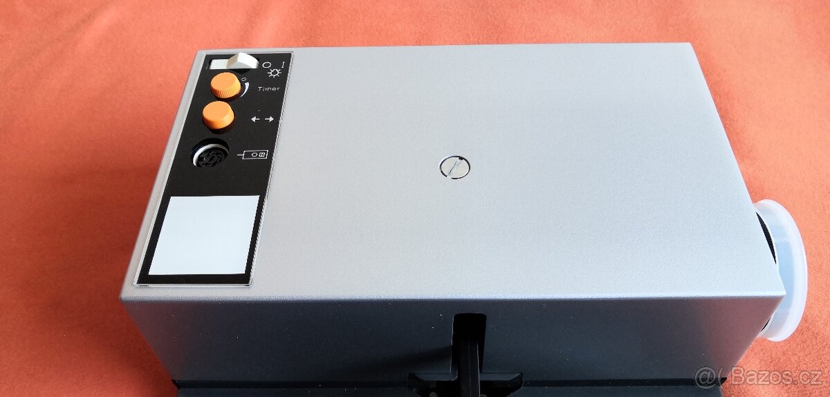 Prodám Diaprojektor Rollei autofokus P 350 - 2