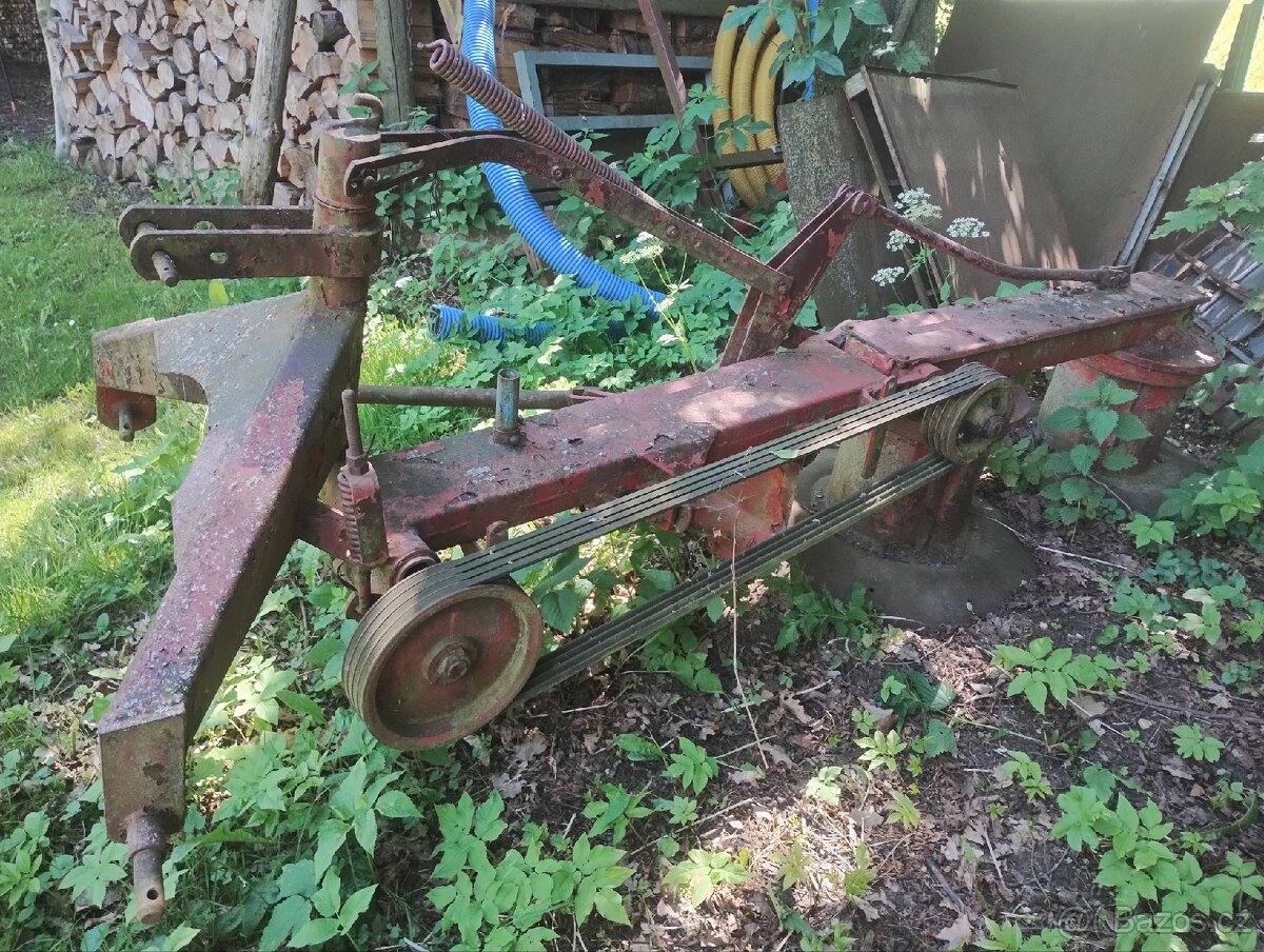 Bubnová sekačka české výroby - 2