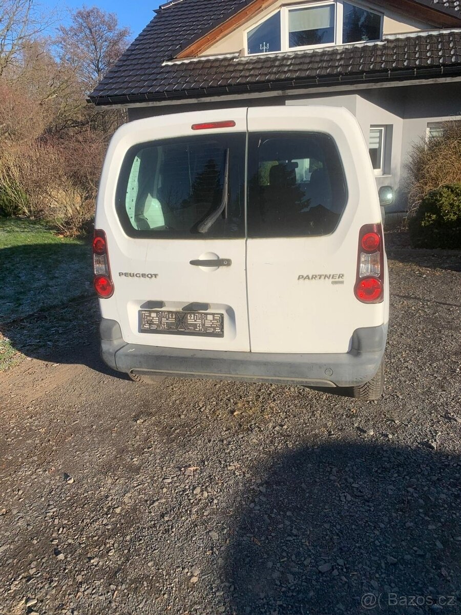 Peugeot partner III, 3 místa, 2012 - 2