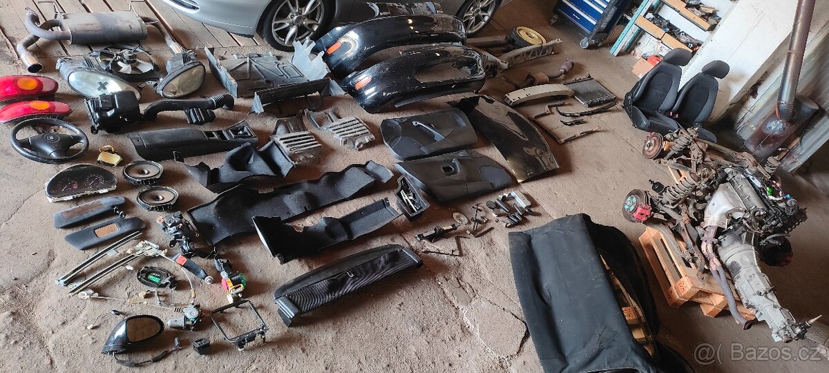 Mazda MX-5 NB 1,6 a 1,8 - díly z celeho rozebraneho auta - 2