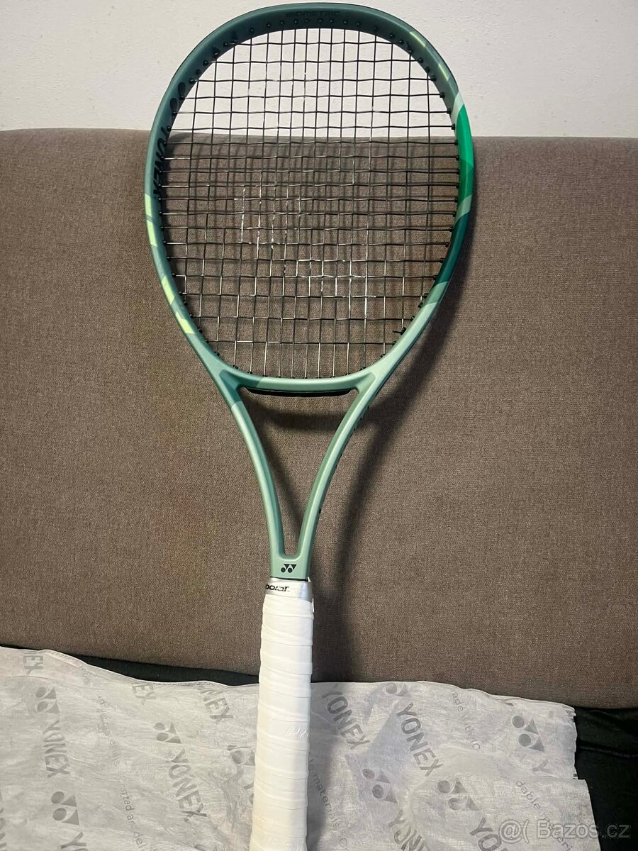 Tenisová raketa yonex percept - 2