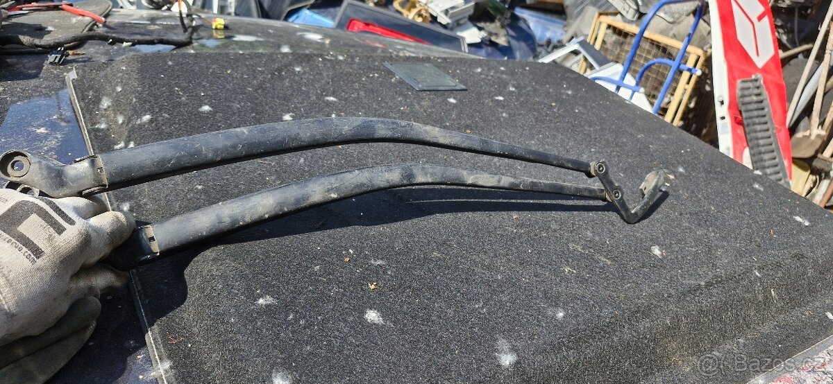 Sterac audi A2 rameno sterace - 2
