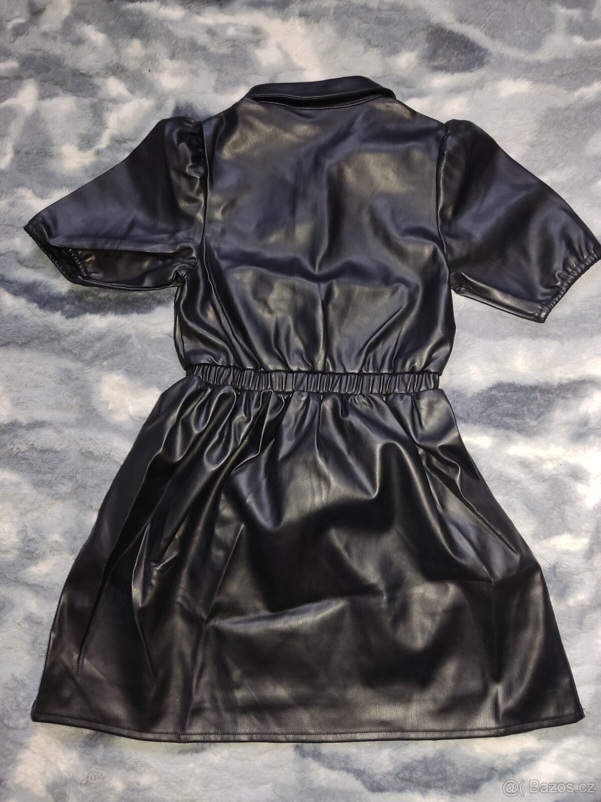 Dívčí koženkové šaty - 2