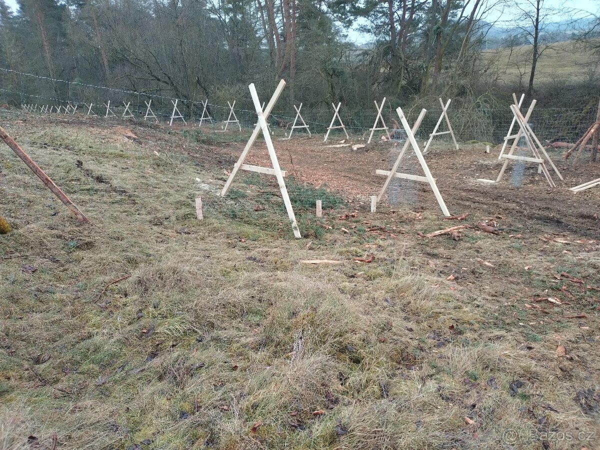 Stavba lesních oplocenek - 2