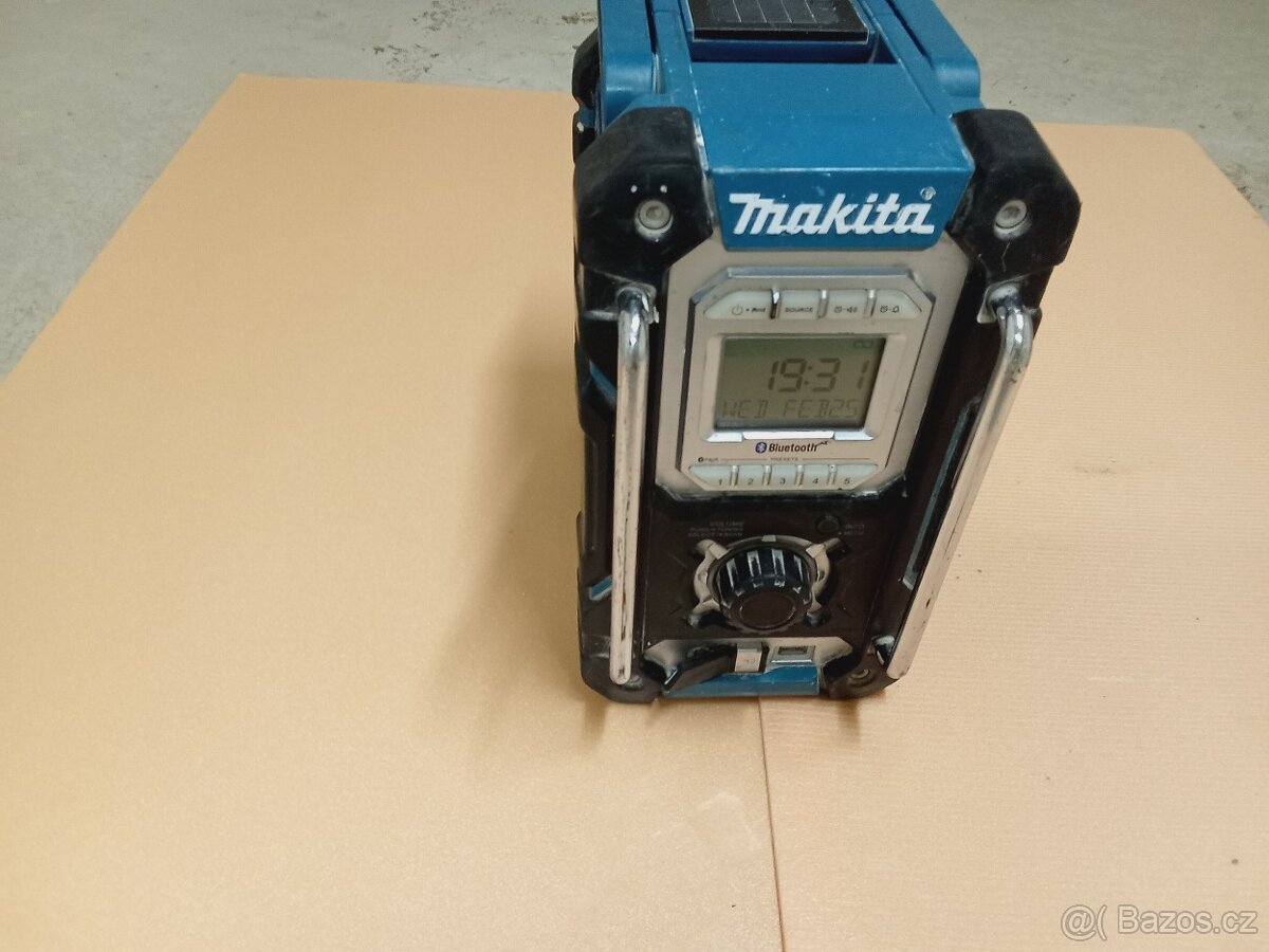 Prodám stavební rádio Makita - 2