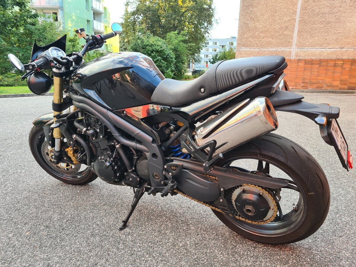 Triumph Speed Triple 1050 - 2