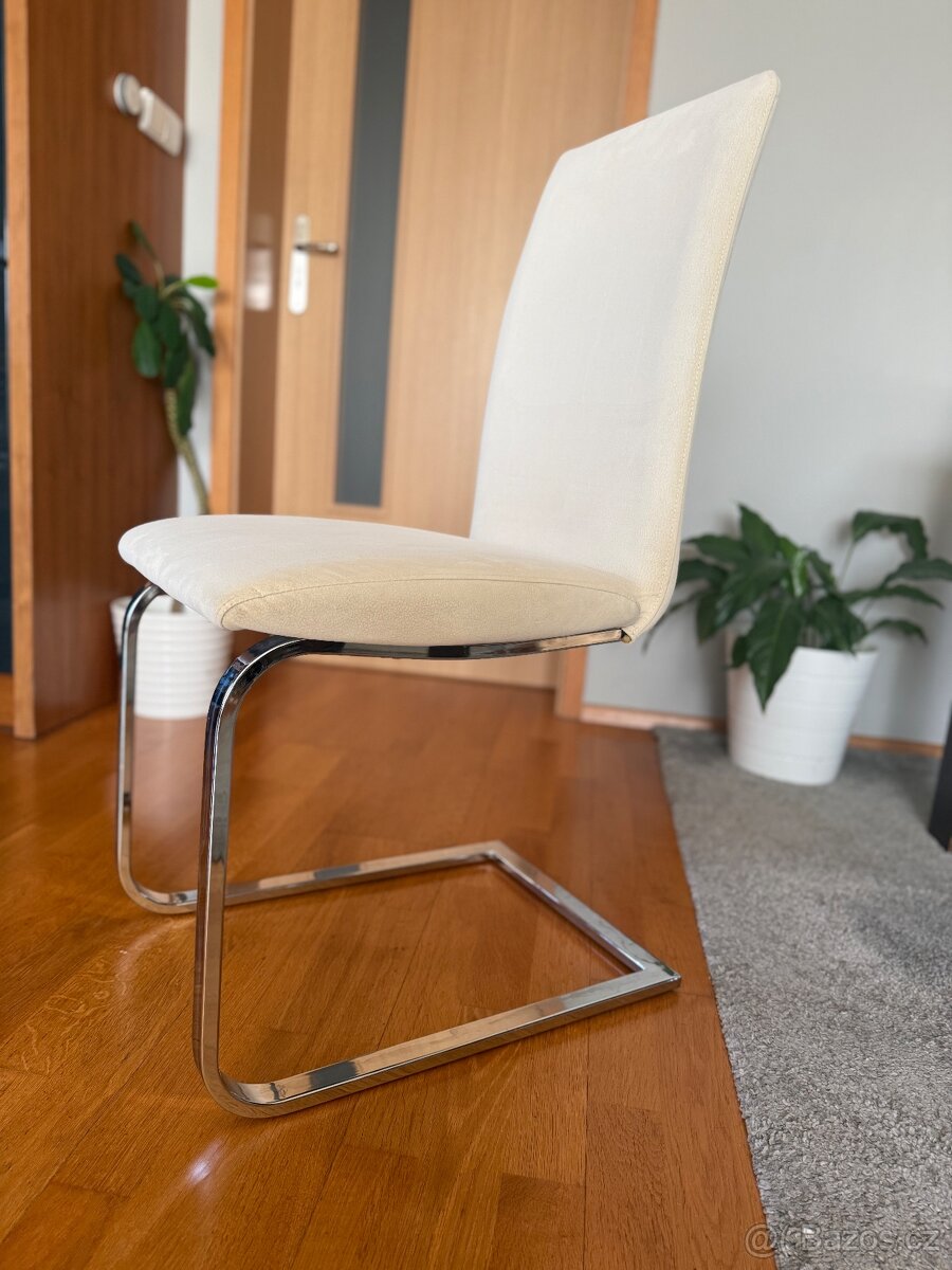 Židle s kovovou podnoží - 2