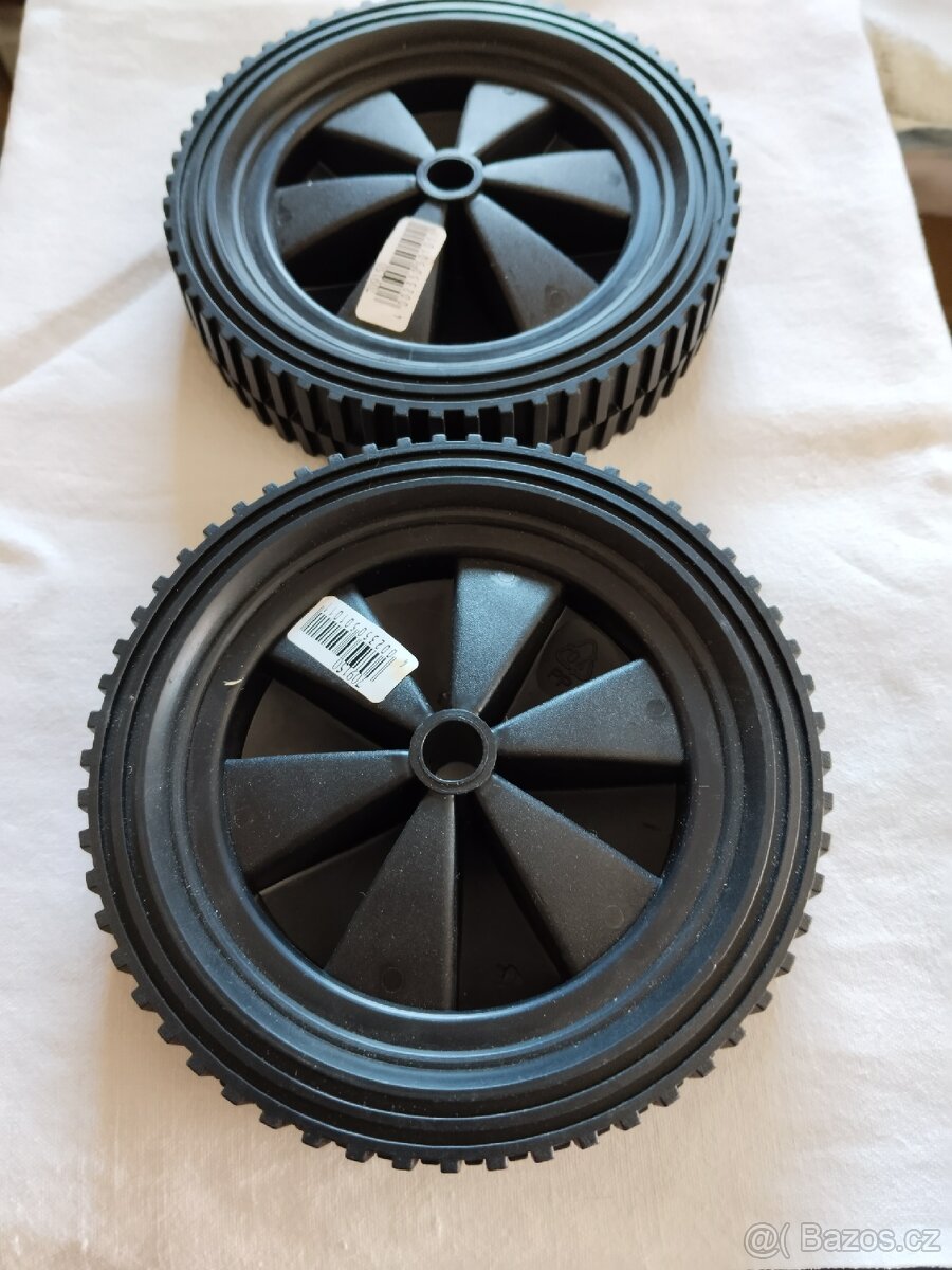 Kolečka k sekačce - 2