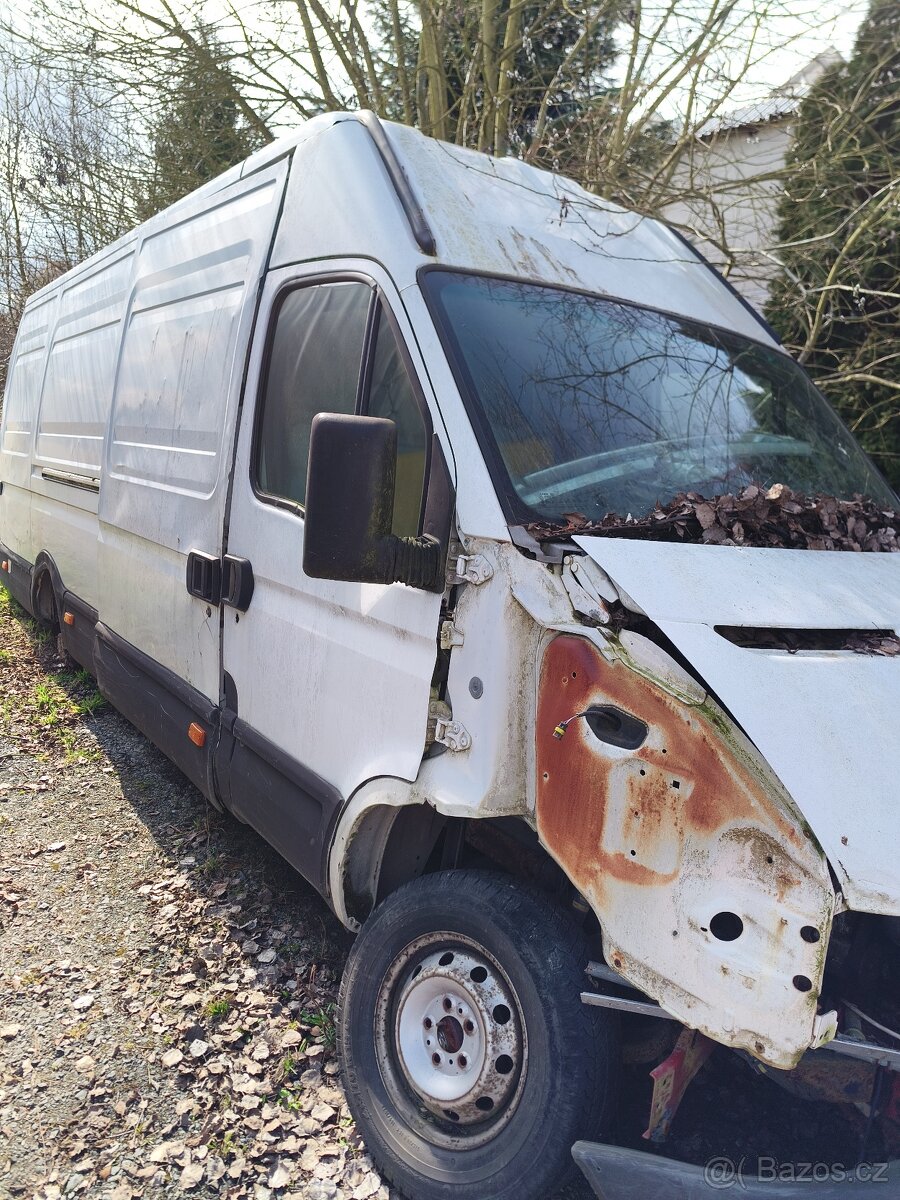 IVECO DAILY 2,3 - 2