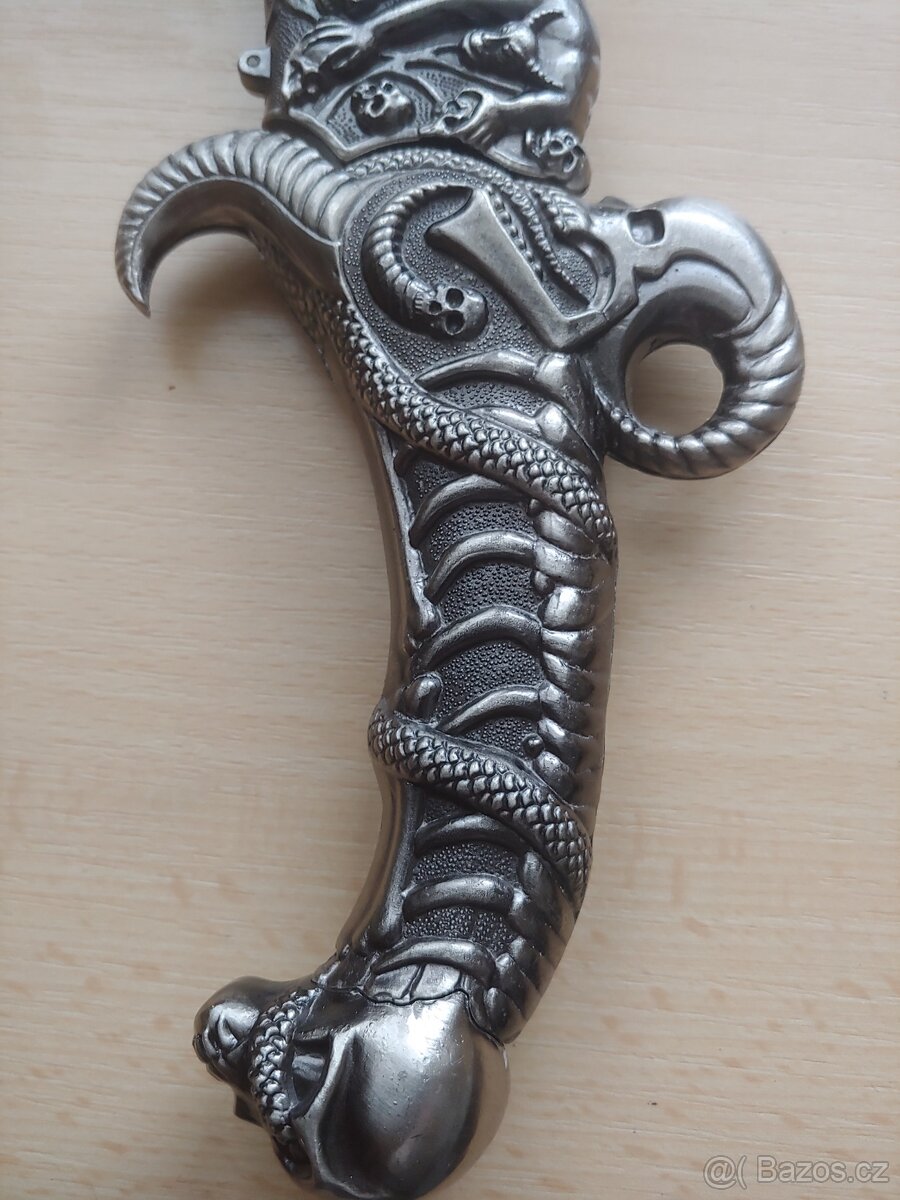 Nůž - 2